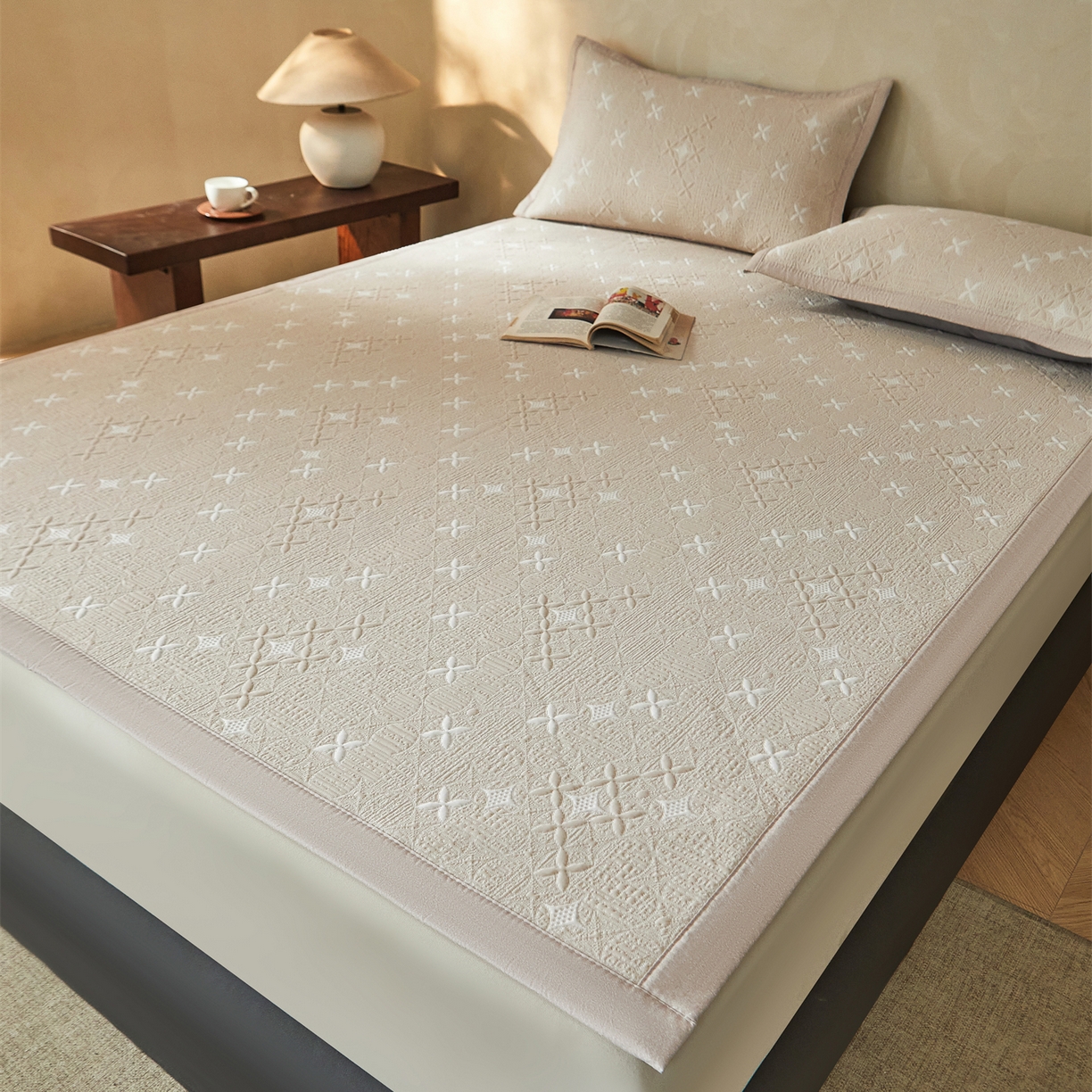 91家纺网 家纺一手货源 找家纺 慕木家纺 2026新款冰豆豆满天星凉席床笠席子凉席 床席款-满天星-卡其