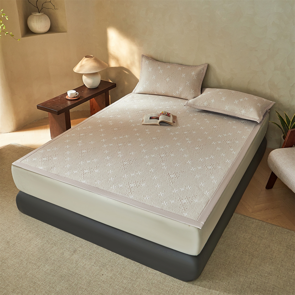 91家纺网 家纺一手货源 找家纺 慕木家纺 2026新款冰豆豆满天星凉席床笠席子凉席 床席款-满天星-卡其