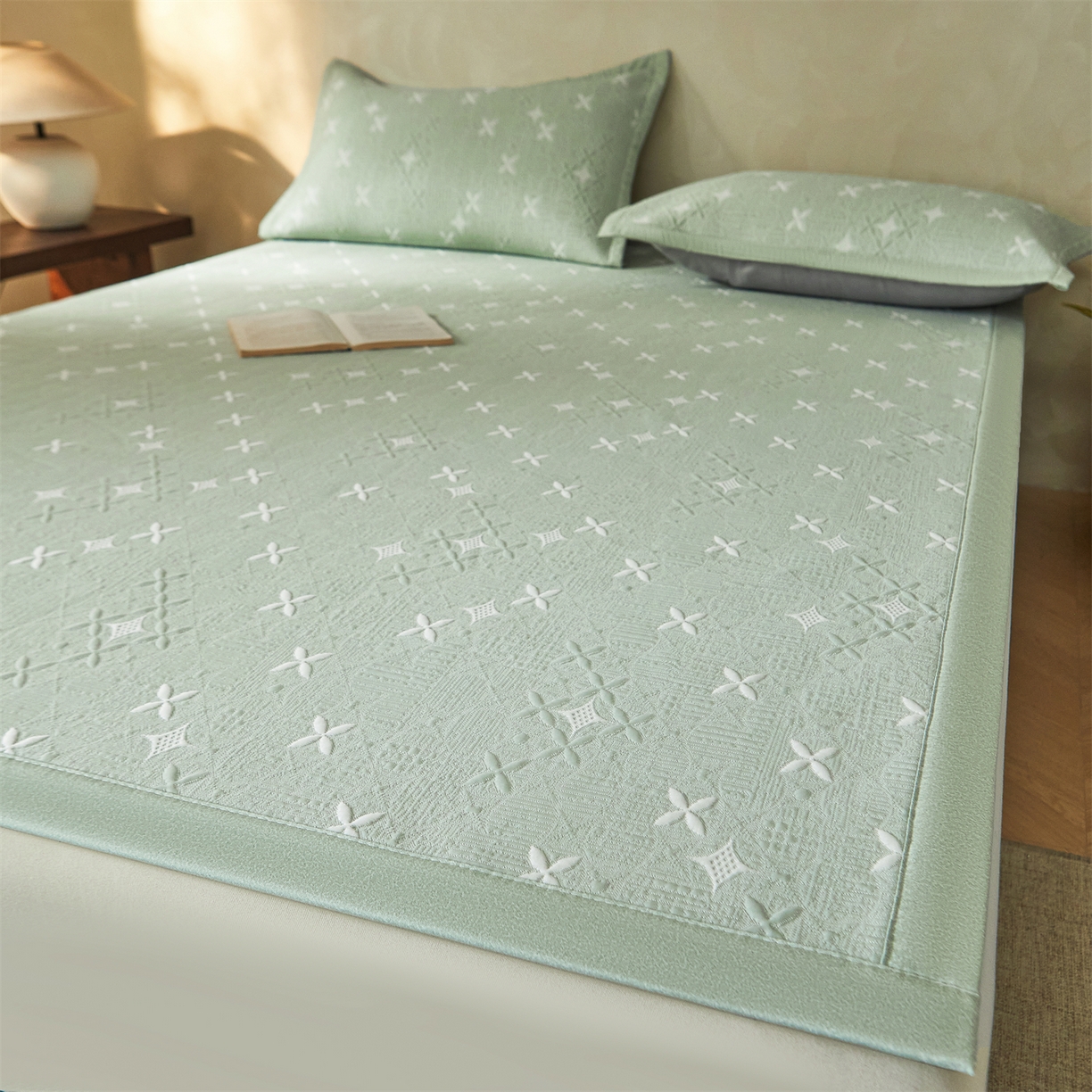 91家纺网 家纺一手货源 找家纺 慕木家纺 2026新款冰豆豆满天星凉席床笠席子凉席 床席款-满天星-绿
