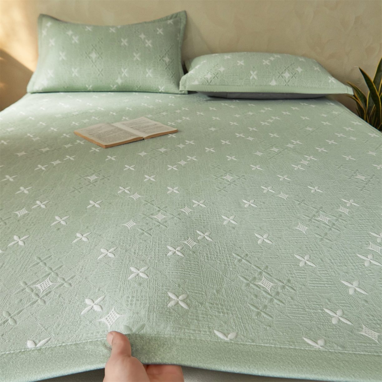 91家纺网 家纺一手货源 找家纺 慕木家纺 2026新款冰豆豆满天星凉席床笠席子凉席 床席款-满天星-绿