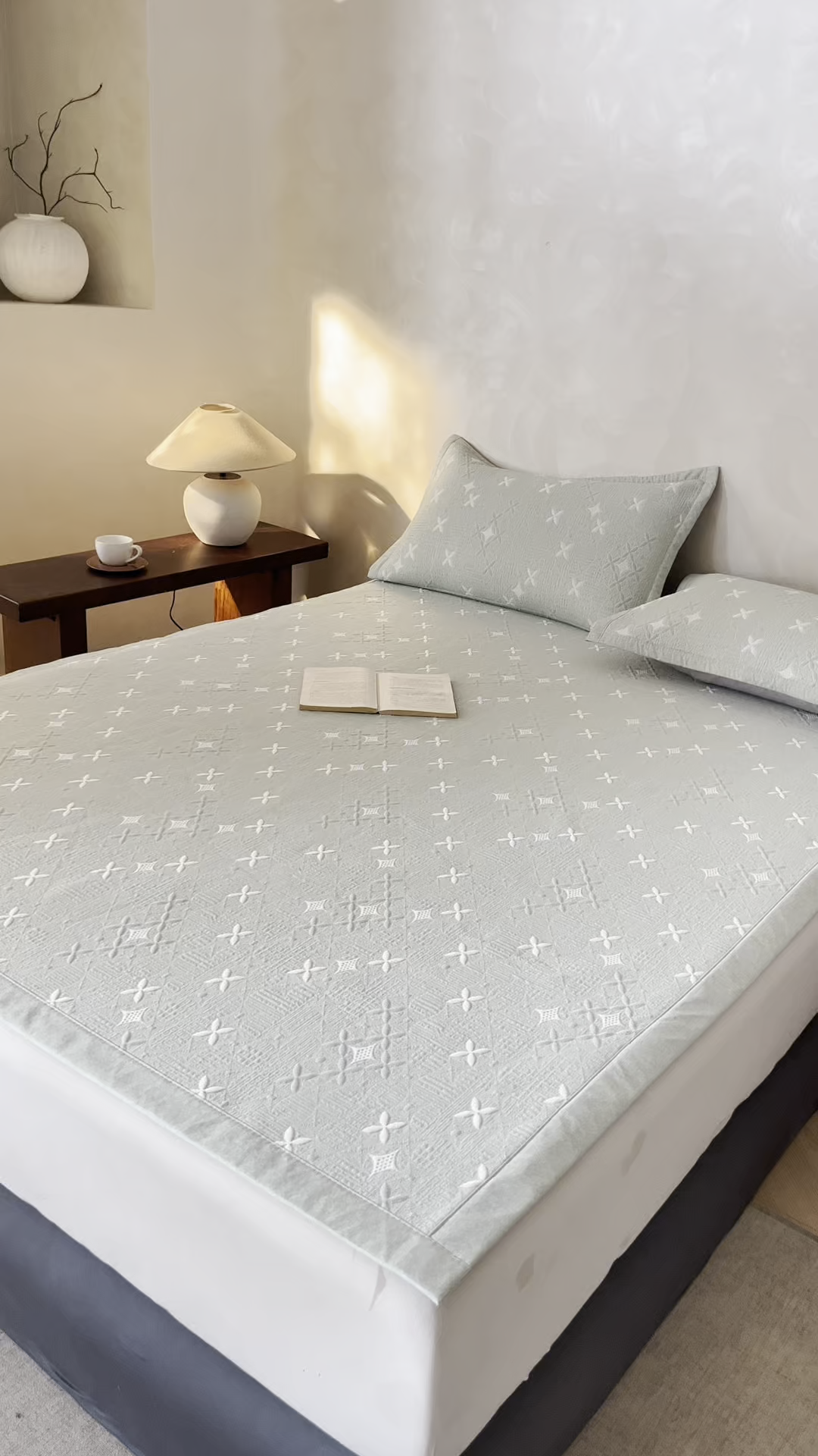 91家纺网 家纺一手货源 找家纺 慕木家纺 2026新款冰豆豆满天星凉席床笠席子凉席 床席款-满天星-绿