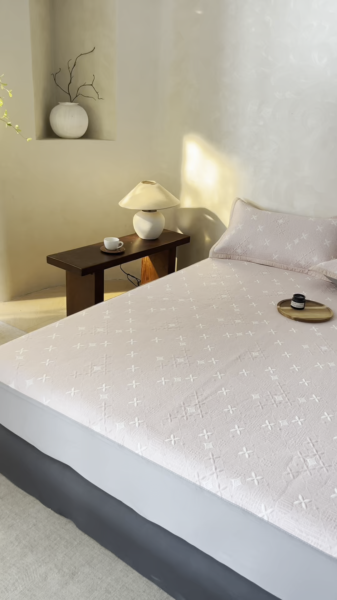 91家纺网 家纺一手货源 找家纺 慕木家纺 2026新款冰豆豆满天星凉席床笠席子凉席 床笠款-满天星-粉