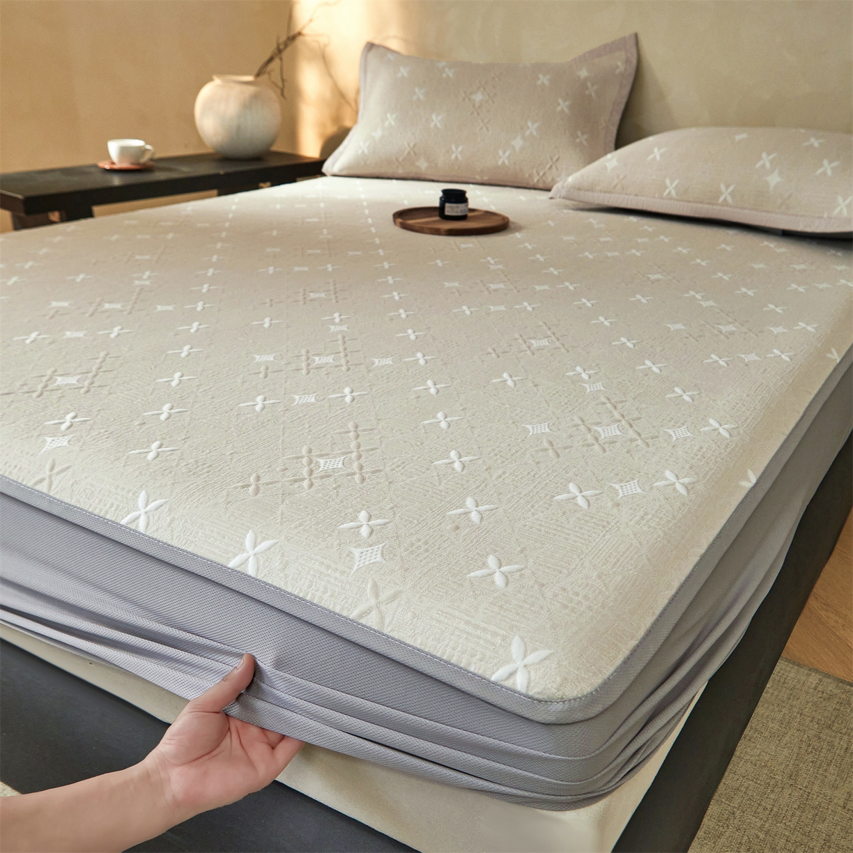 91家纺网 家纺一手货源 找家纺 慕木家纺 2026新款冰豆豆满天星凉席床笠席子凉席 床笠款-满天星-卡其