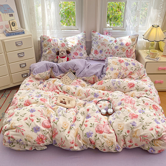 91家纺网 家纺一手货源 找家纺 梦卓家纺 2026新款云感木棉双层纱单品被套 紫花小猫