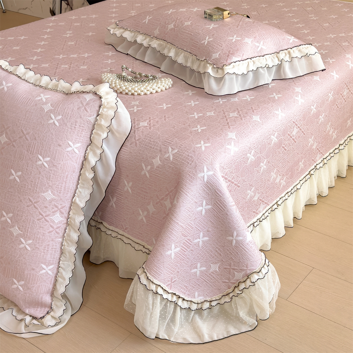 91家纺网 家纺一手货源 找家纺 （总）慕木家纺 2026新款满天星系列冰豆豆凉席(三明治复合)乙纶面料