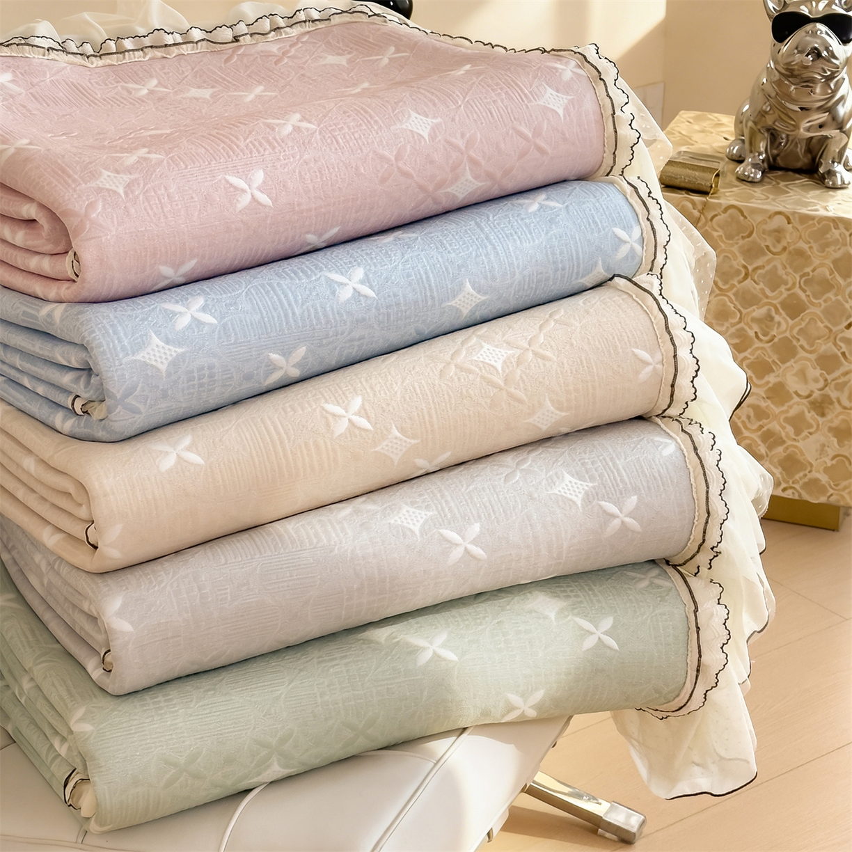 91家纺网 家纺一手货源 找家纺 （总）慕木家纺 2026新款满天星系列冰豆豆凉席(三明治复合)乙纶面料