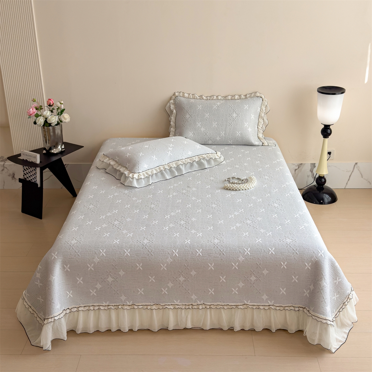 91家纺网 家纺一手货源 找家纺 慕木家纺 2026新款满天星系列冰豆豆凉席(三明治复合)乙纶面料 满天星-灰