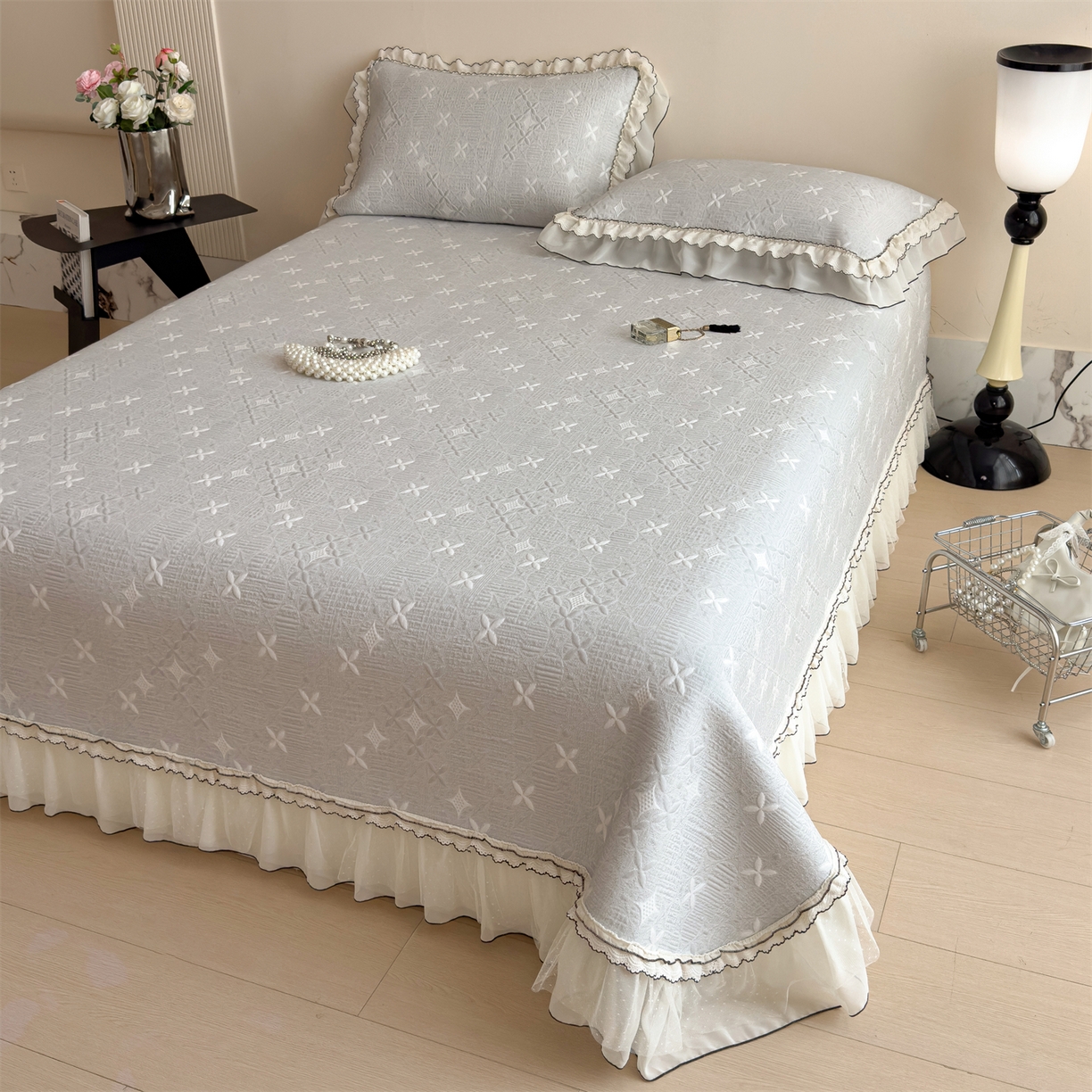 91家纺网 家纺一手货源 找家纺 慕木家纺 2026新款满天星系列冰豆豆凉席(三明治复合)乙纶面料 满天星-灰