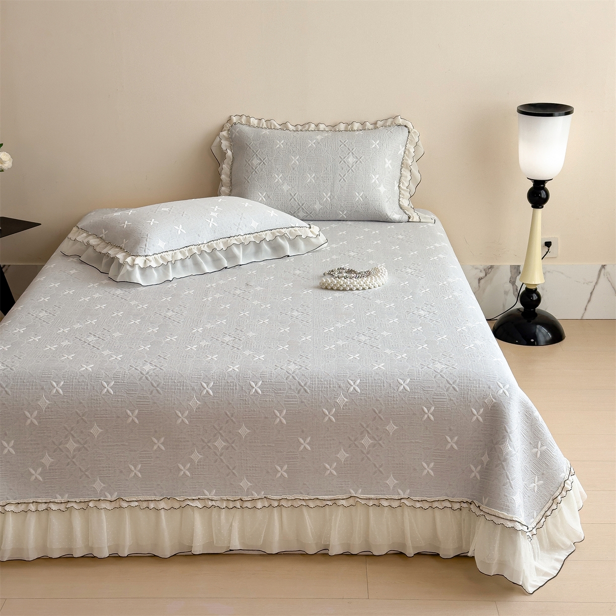 91家纺网 家纺一手货源 找家纺 慕木家纺 2026新款满天星系列冰豆豆凉席(三明治复合)乙纶面料 满天星-灰