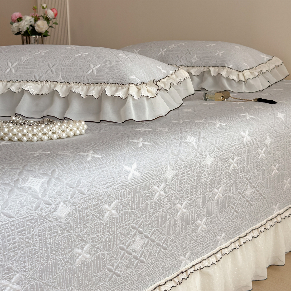 91家纺网 家纺一手货源 找家纺 慕木家纺 2026新款满天星系列冰豆豆凉席(三明治复合)乙纶面料 满天星-灰