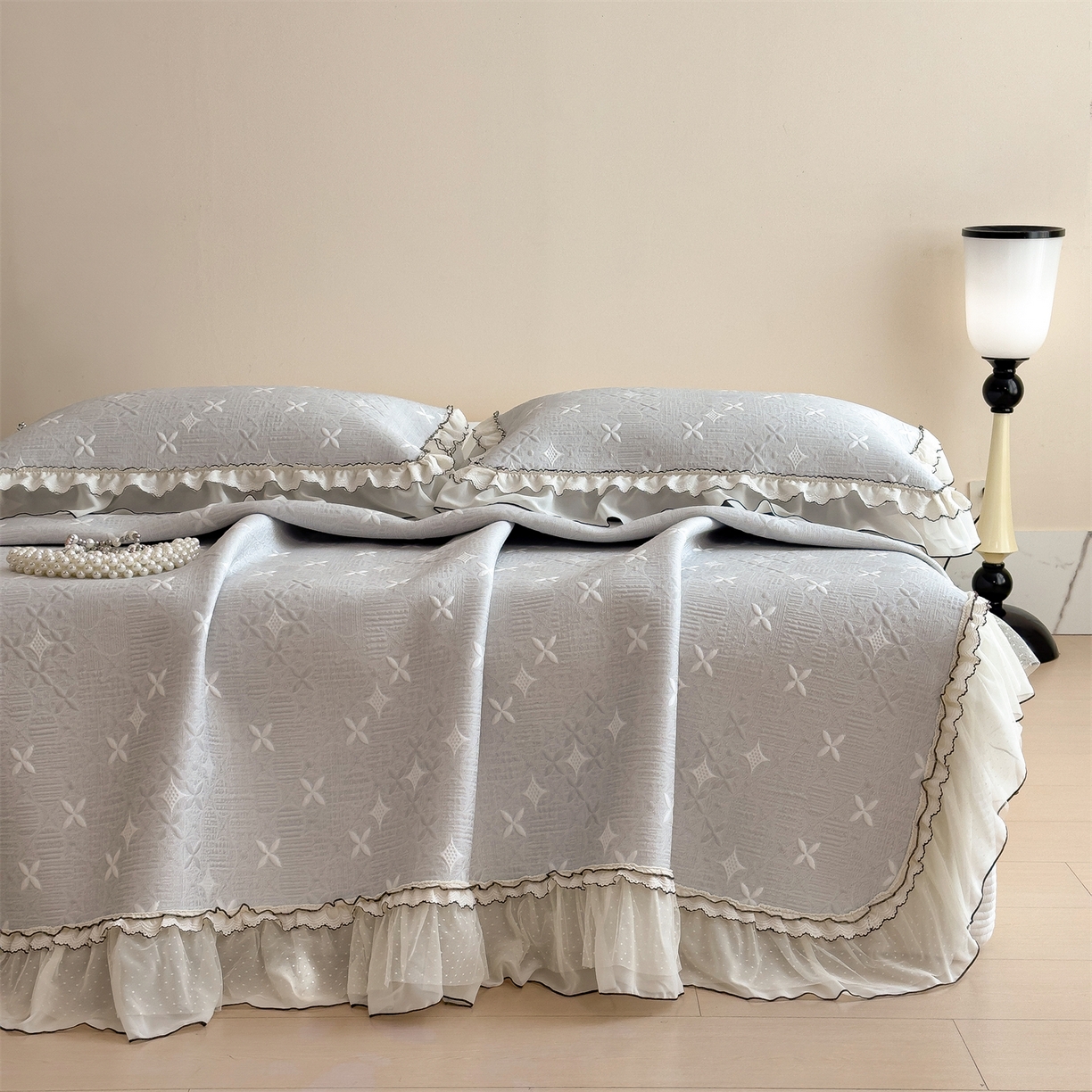 91家纺网 家纺一手货源 找家纺 慕木家纺 2026新款满天星系列冰豆豆凉席(三明治复合)乙纶面料 满天星-灰