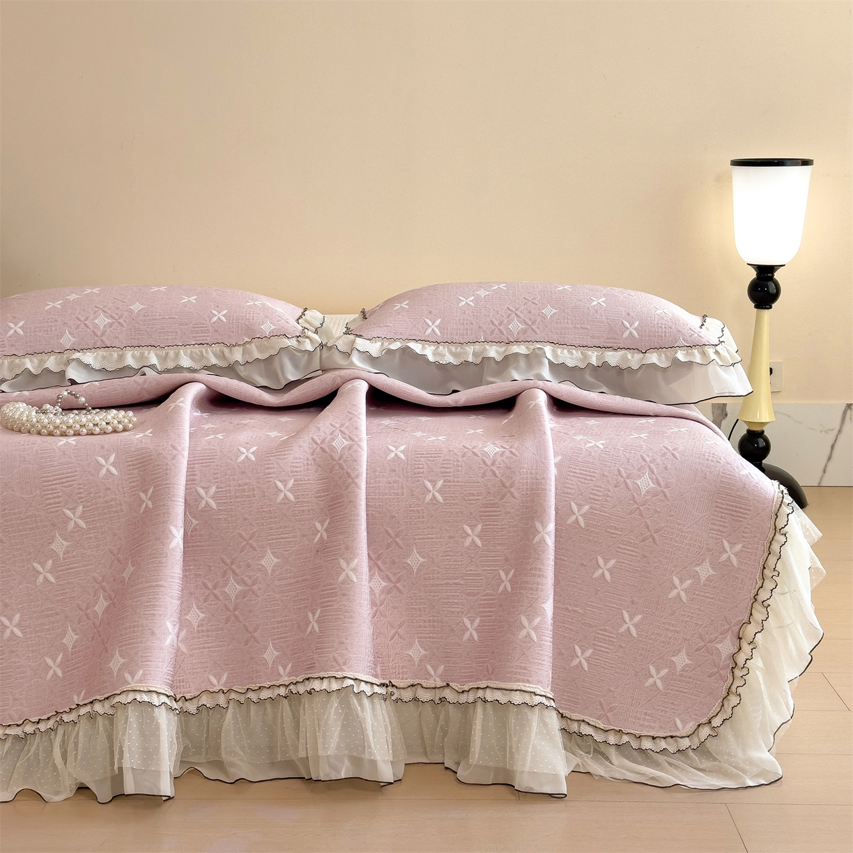 91家纺网 家纺一手货源 找家纺 慕木家纺 2026新款满天星系列冰豆豆凉席(三明治复合)乙纶面料 满天星-粉