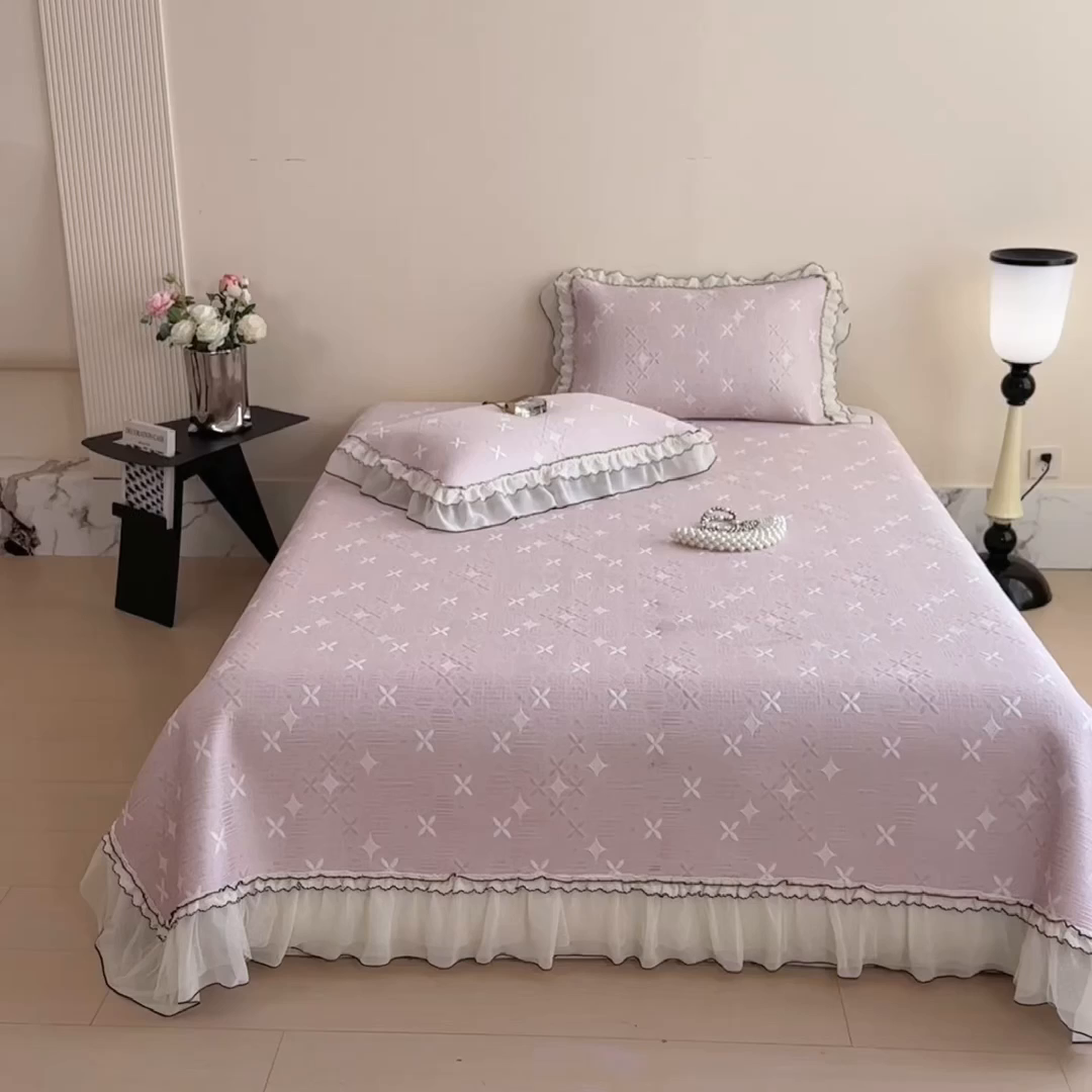 91家纺网 家纺一手货源 找家纺 慕木家纺 2026新款满天星系列冰豆豆凉席(三明治复合)乙纶面料 满天星-粉