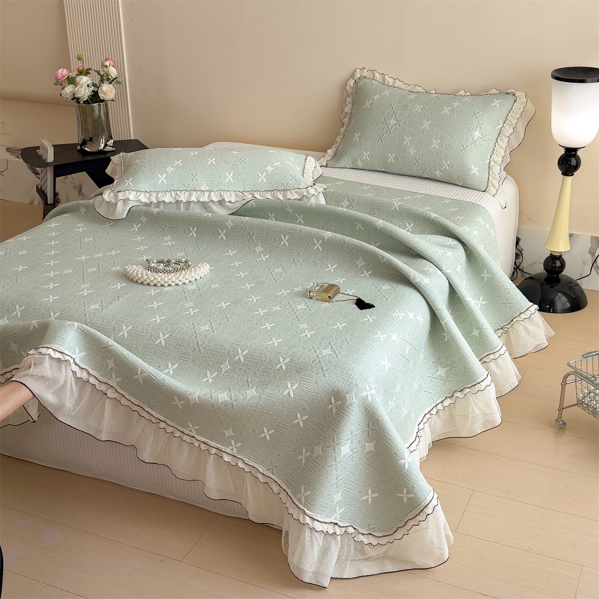 91家纺网 家纺一手货源 找家纺 慕木家纺 2026新款满天星系列冰豆豆凉席(三明治复合)乙纶面料 满天星-绿