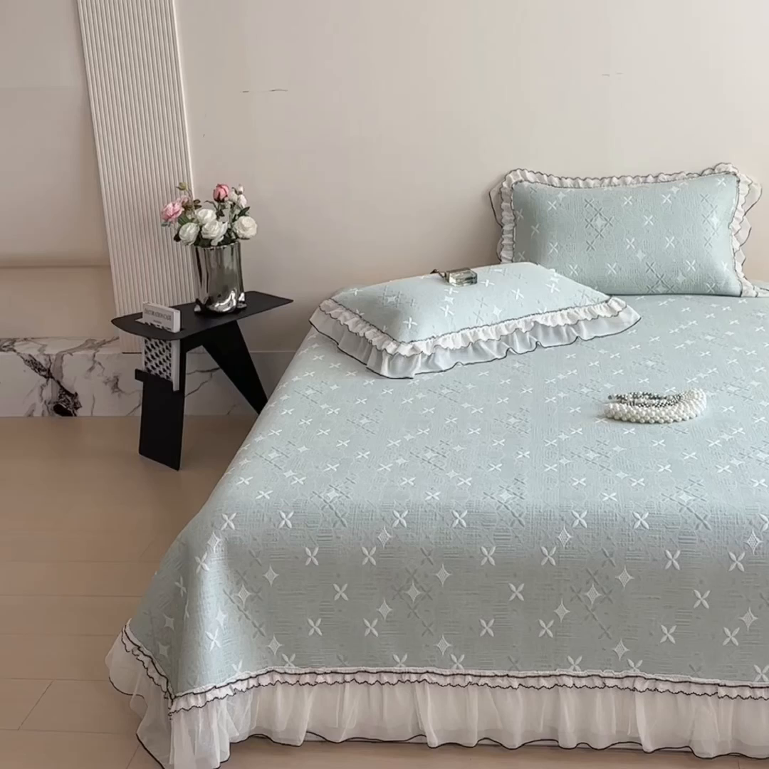 91家纺网 家纺一手货源 找家纺 慕木家纺 2026新款满天星系列冰豆豆凉席(三明治复合)乙纶面料 满天星-绿