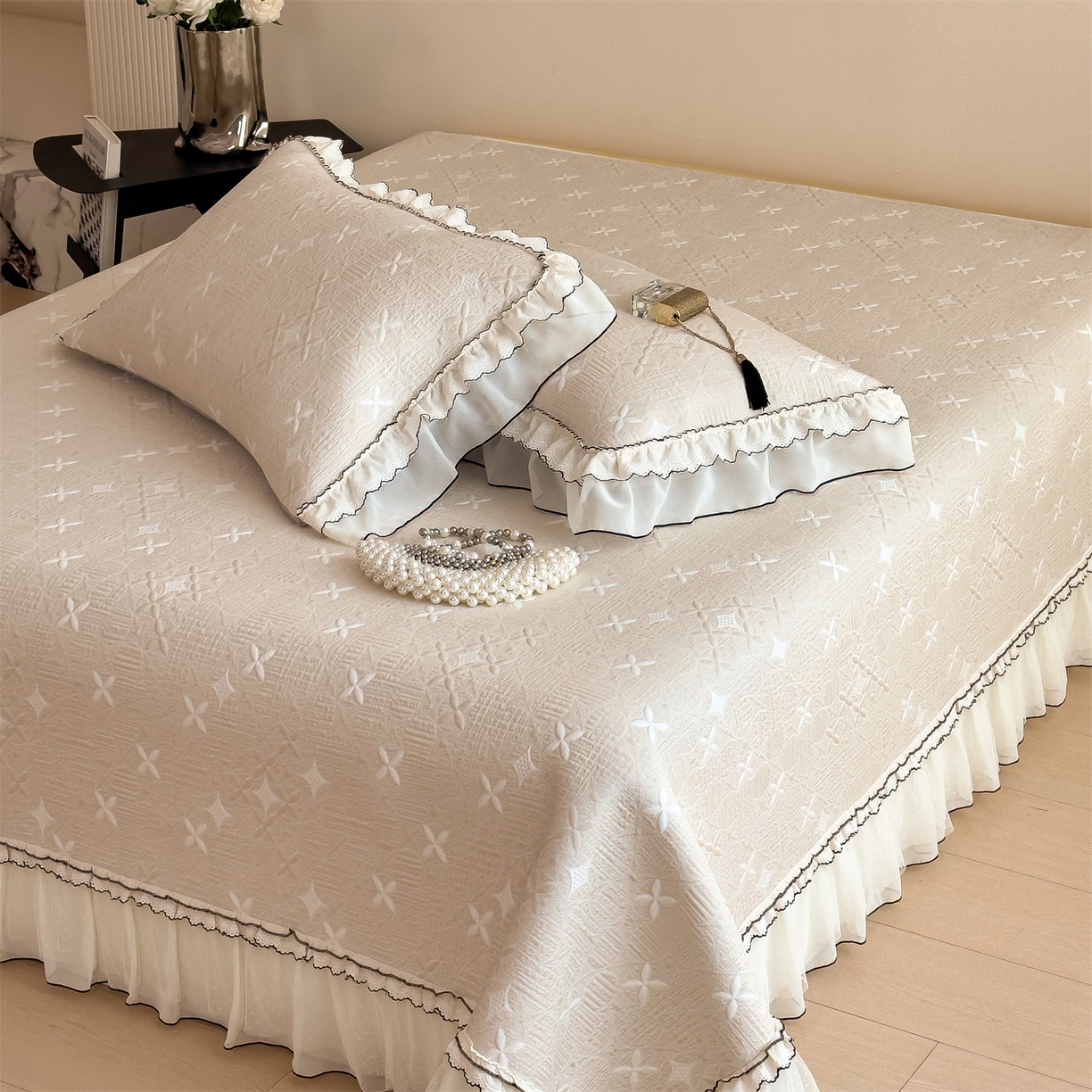 91家纺网 家纺一手货源 找家纺 慕木家纺 2026新款满天星系列冰豆豆凉席(三明治复合)乙纶面料 满天星-卡其