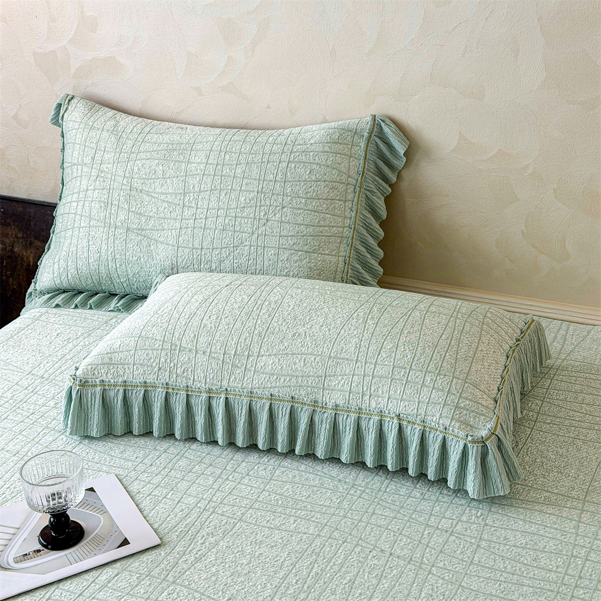 91家纺网 家纺一手货源 找家纺 慕木家纺 2026新款满天星系列冰豆豆凉席(三明治复合)乙纶面料 罗马曲线-绿