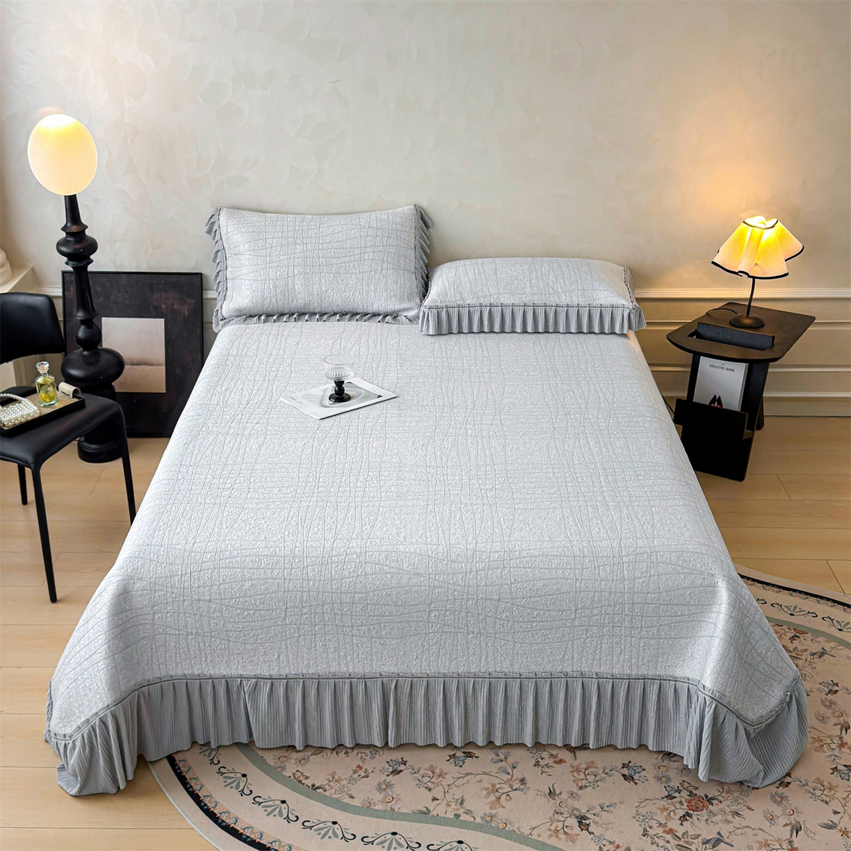 91家纺网 家纺一手货源 找家纺 慕木家纺 2026新款满天星系列冰豆豆凉席(三明治复合)乙纶面料 罗马曲线-灰