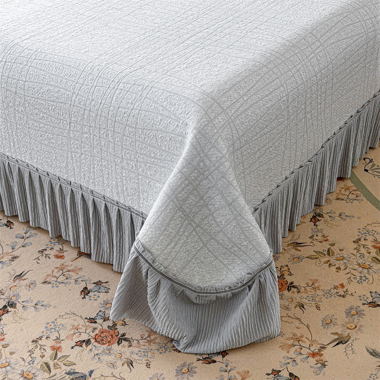 91家纺网 家纺一手货源 找家纺 慕木家纺 2026新款满天星系列冰豆豆凉席(三明治复合)乙纶面料 罗马曲线-灰