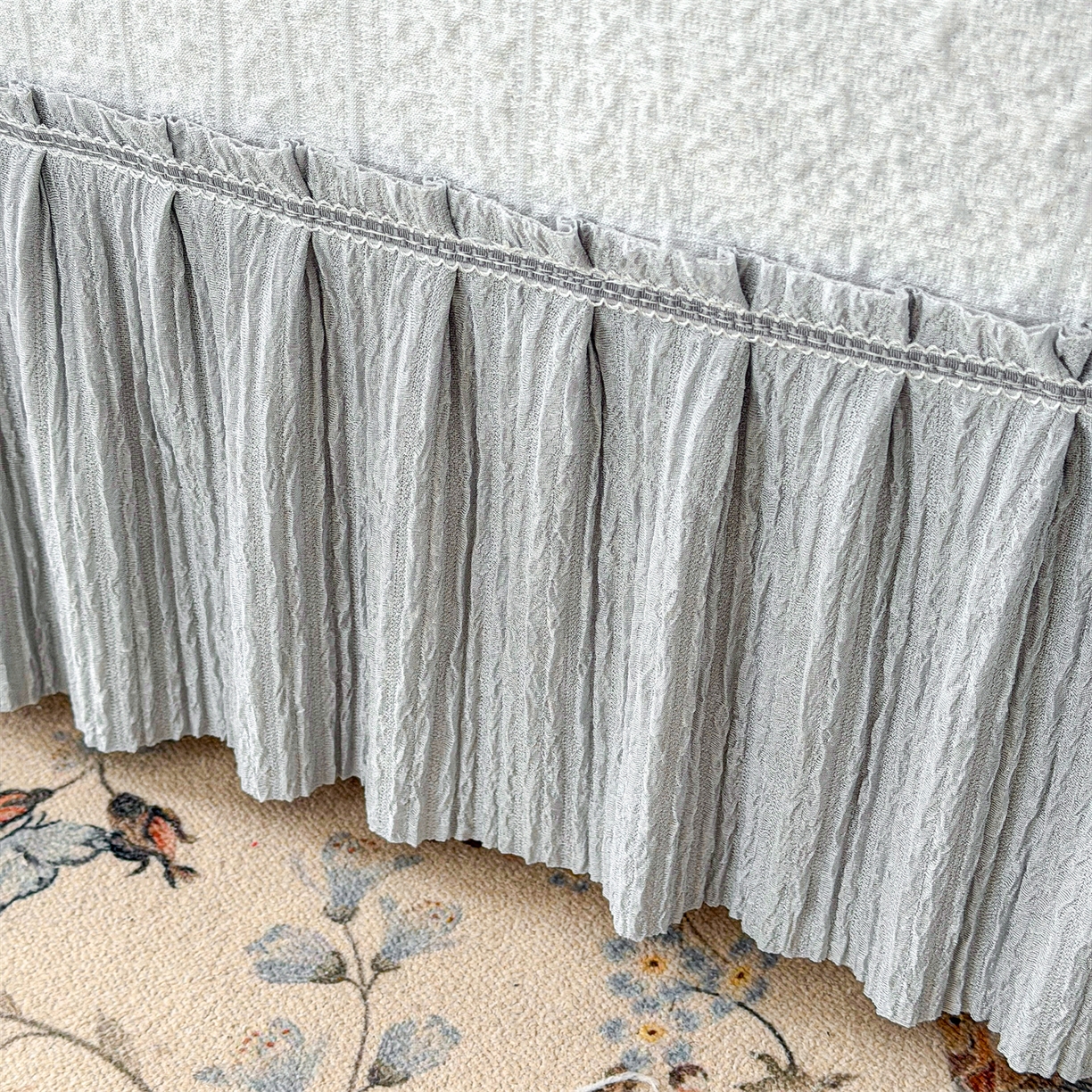 91家纺网 家纺一手货源 找家纺 慕木家纺 2026新款满天星系列冰豆豆凉席(三明治复合)乙纶面料 罗马曲线-灰