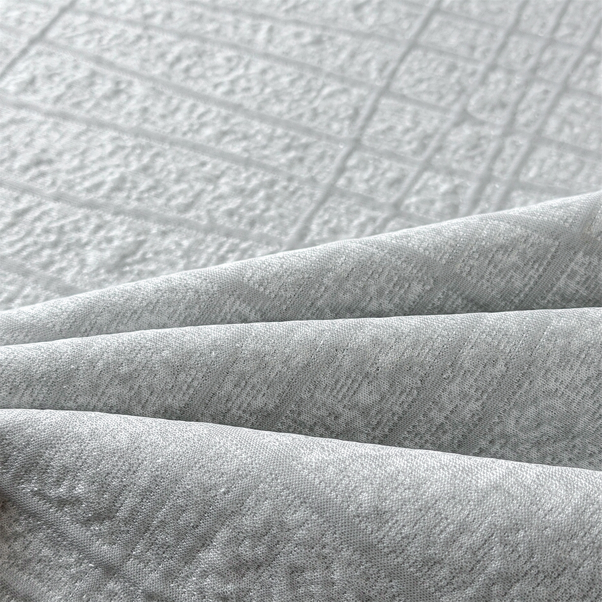 91家纺网 家纺一手货源 找家纺 慕木家纺 2026新款满天星系列冰豆豆凉席(三明治复合)乙纶面料 罗马曲线-灰