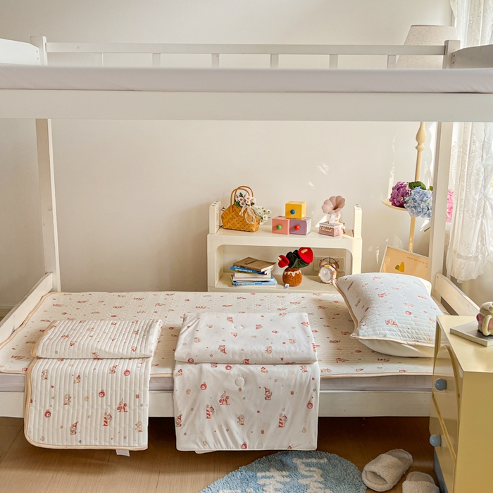 91家纺网 家纺一手货源 找家纺 （总）卡普家居 2026新款A类锦氨凉感印花夏被床盖床单款三件套