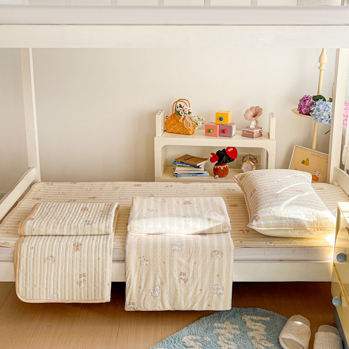 卡普家居 2026新款A类锦氨凉感印花夏被床盖床单款三件套 奶黄泰迪