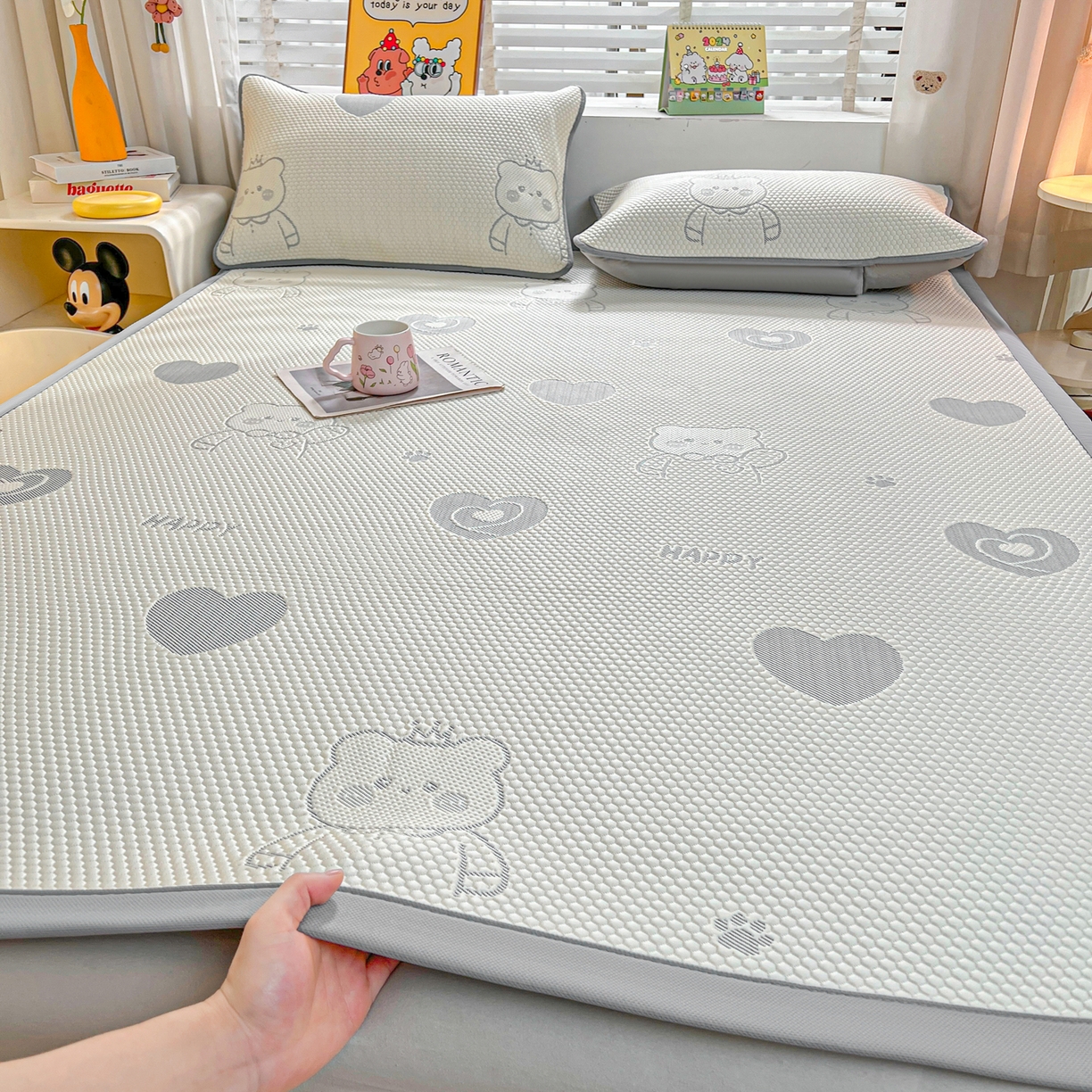 91家纺网 家纺一手货源 找家纺 （总）爱思凯家纺 2026新款A类凉感冰豆豆宿舍凉席席子凉席-灵萌-成人款