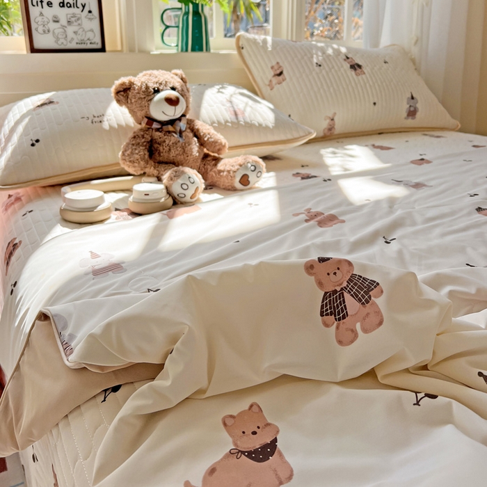 91家纺网 家纺一手货源 找家纺 卡普家居 2026新款A类锦氨凉感印花夏被 奶咖萌宠