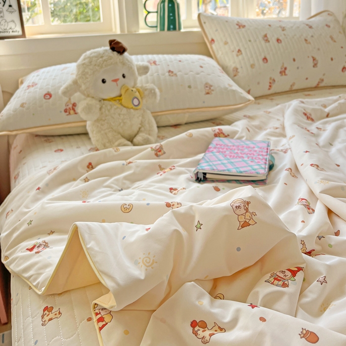 91家纺网 家纺一手货源 找家纺 卡普家居 2026新款A类锦氨凉感印花夏被 星星人