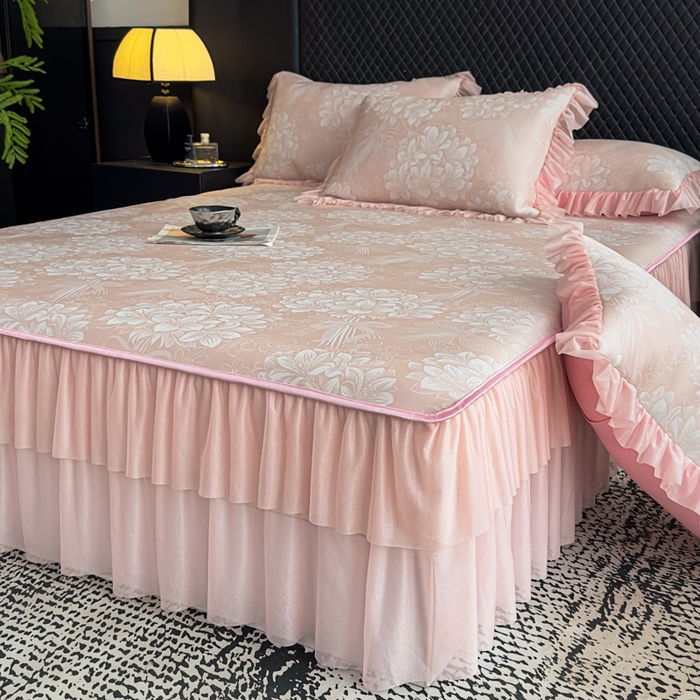 91家纺网 家纺一手货源 找家纺 （总）家之硕家纺 2026春夏新款凉感提花床裙款凉席席子