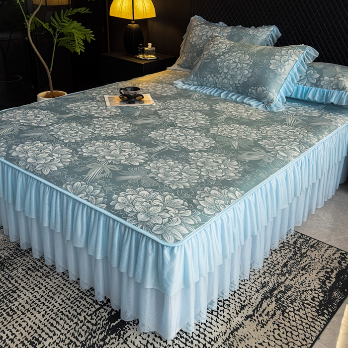 91家纺网 家纺一手货源 找家纺 家之硕家纺 2026春夏新款凉感提花床裙款凉席席子 百合捧花--深蓝