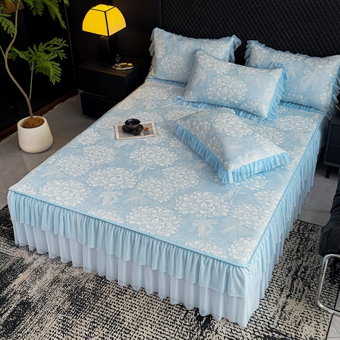 91家纺网 家纺一手货源 找家纺 家之硕家纺 2026春夏新款凉感提花床裙款凉席席子 百合捧花--天蓝