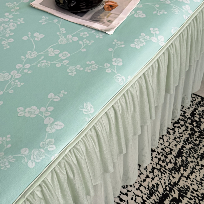 91家纺网 家纺一手货源 找家纺 家之硕家纺 2026春夏新款凉感提花床裙款凉席席子 蔷薇玫瑰--绿