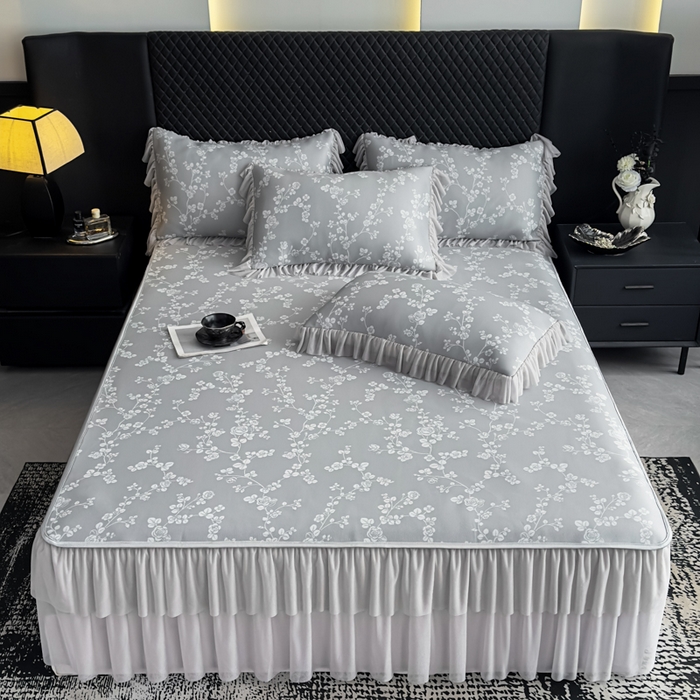 91家纺网 家纺一手货源 找家纺 家之硕家纺 2026春夏新款凉感提花床裙款凉席席子 蔷薇玫瑰--深灰