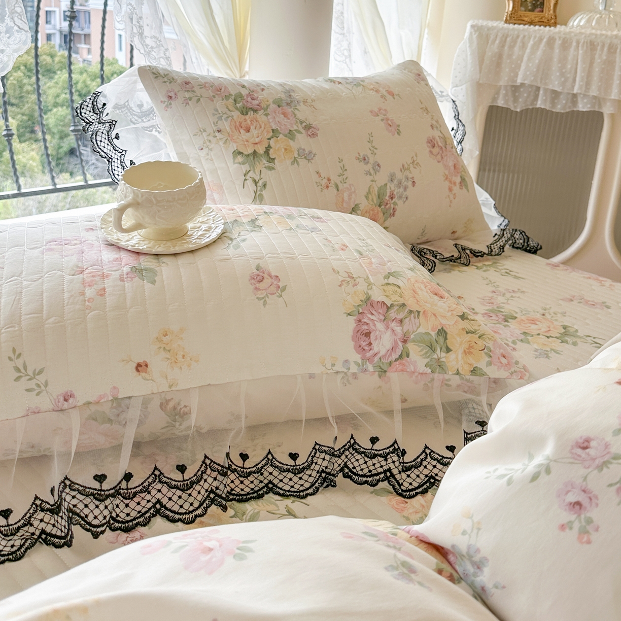 91家纺网 家纺一手货源 找家纺 恋尚 2026春夏新款全棉纯棉印花床裙四件套 床裙四件控价270起 春薇花信