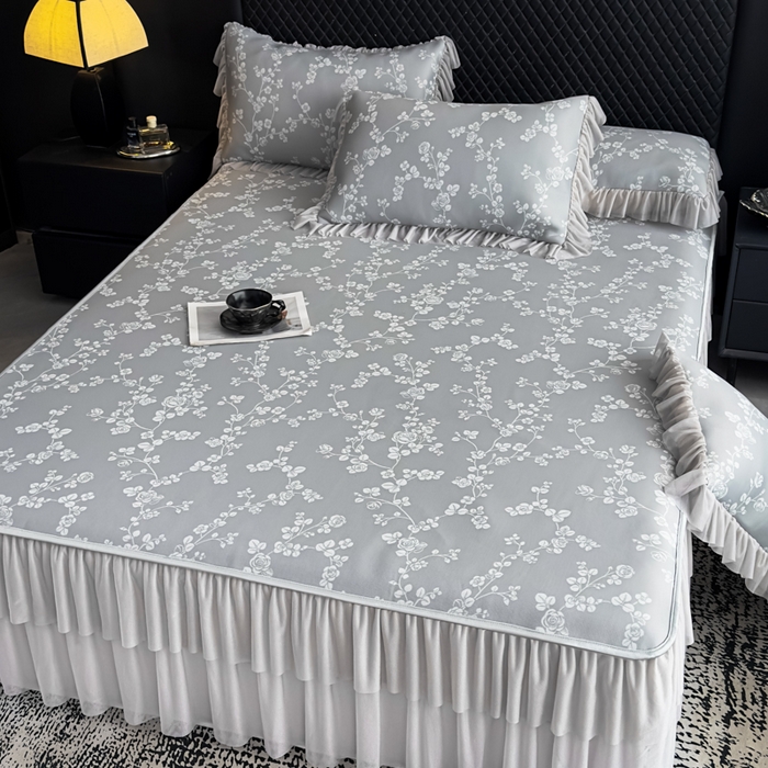 91家纺网 家纺一手货源 找家纺 家之硕家纺 2026春夏新款凉感提花床裙款凉席席子 蔷薇玫瑰--深灰