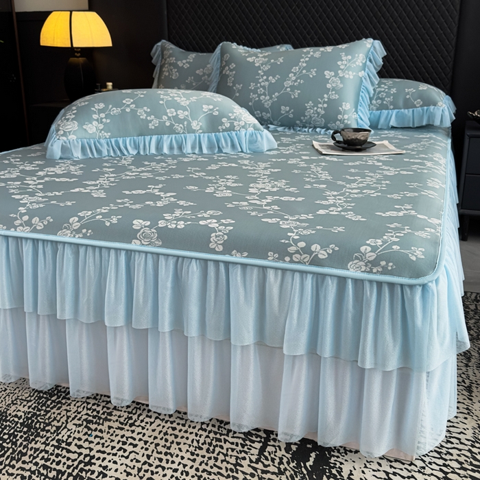 91家纺网 家纺一手货源 找家纺 家之硕家纺 2026春夏新款凉感提花床裙款凉席席子 蔷薇玫瑰--深蓝