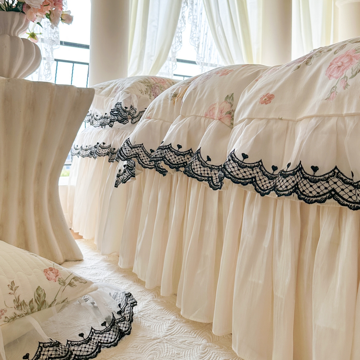 91家纺网 家纺一手货源 找家纺 恋尚 2026春夏新款全棉纯棉印花床裙四件套 床裙四件控价270起 繁花香颂