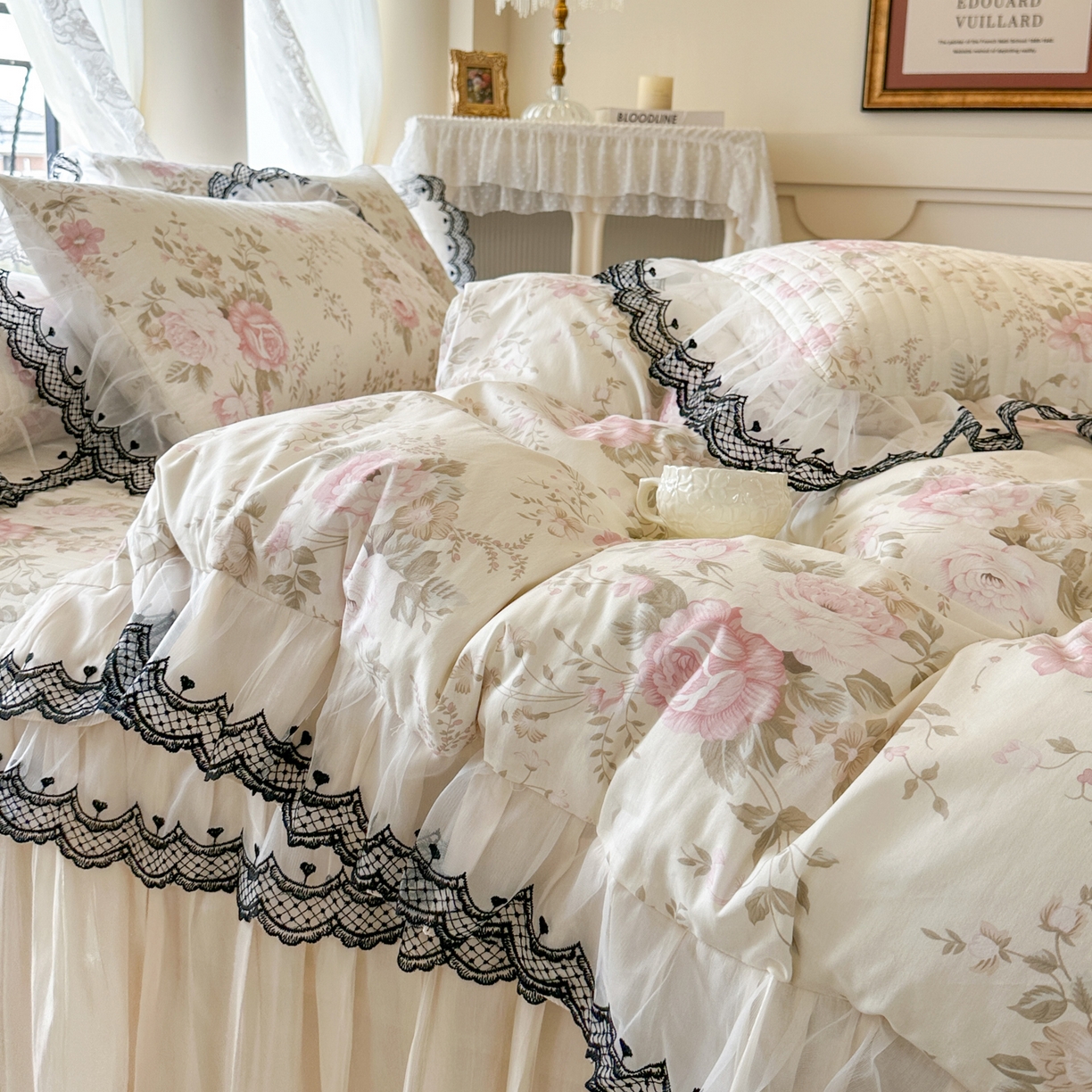 91家纺网 家纺一手货源 找家纺 恋尚 2026春夏新款全棉纯棉印花床裙四件套 床裙四件控价270起 花蔓日记