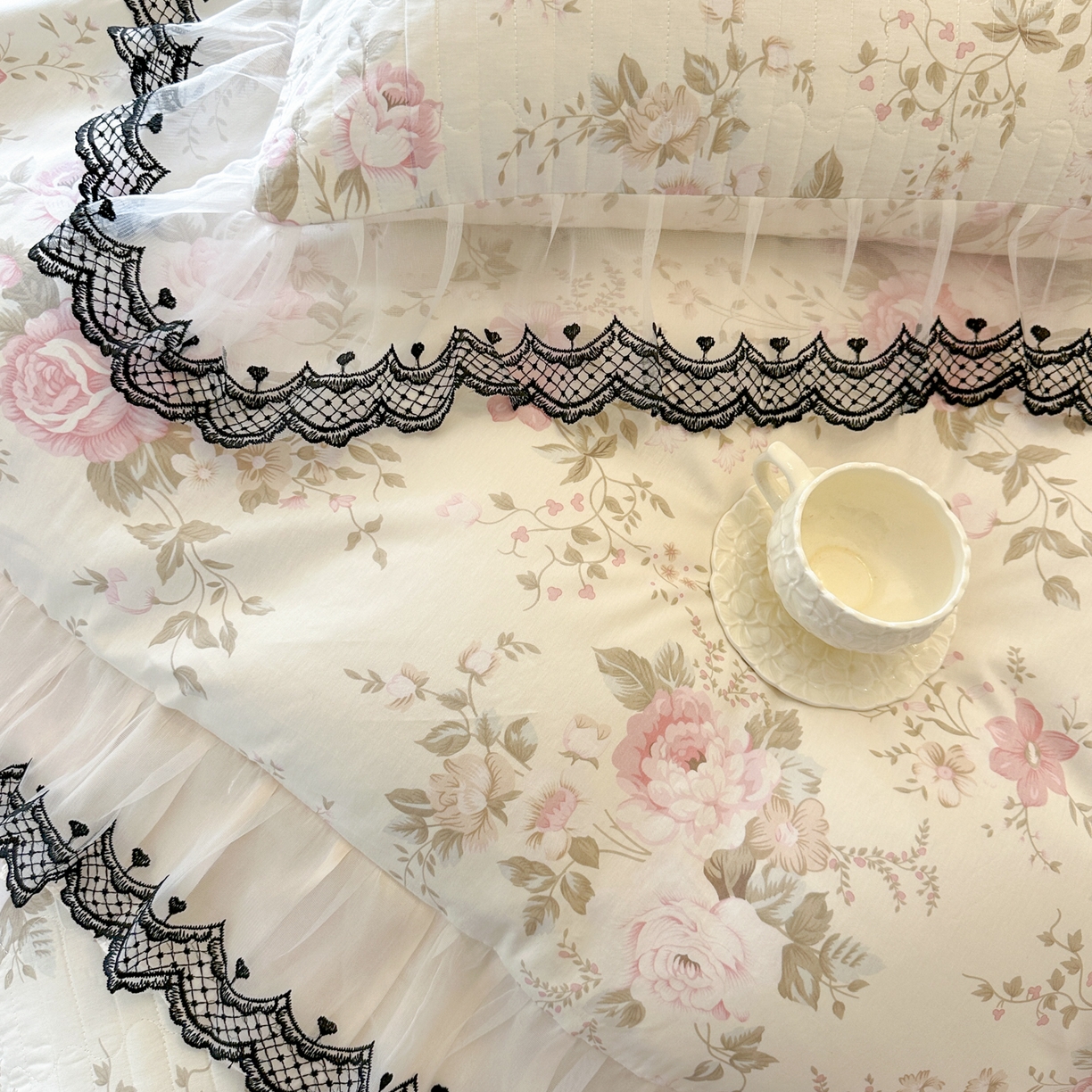 91家纺网 家纺一手货源 找家纺 恋尚 2026春夏新款全棉纯棉印花床裙四件套 床裙四件控价270起 花蔓日记