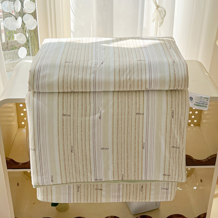 91家纺网 家纺一手货源 找家纺 卡普家居 2026新款A类锦氨凉感印花单床盖凉席 抹茶序曲