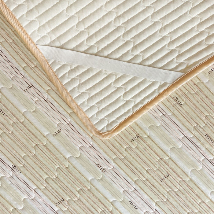 91家纺网 家纺一手货源 找家纺 卡普家居 2026新款A类锦氨凉感印花单床盖凉席 抹茶序曲