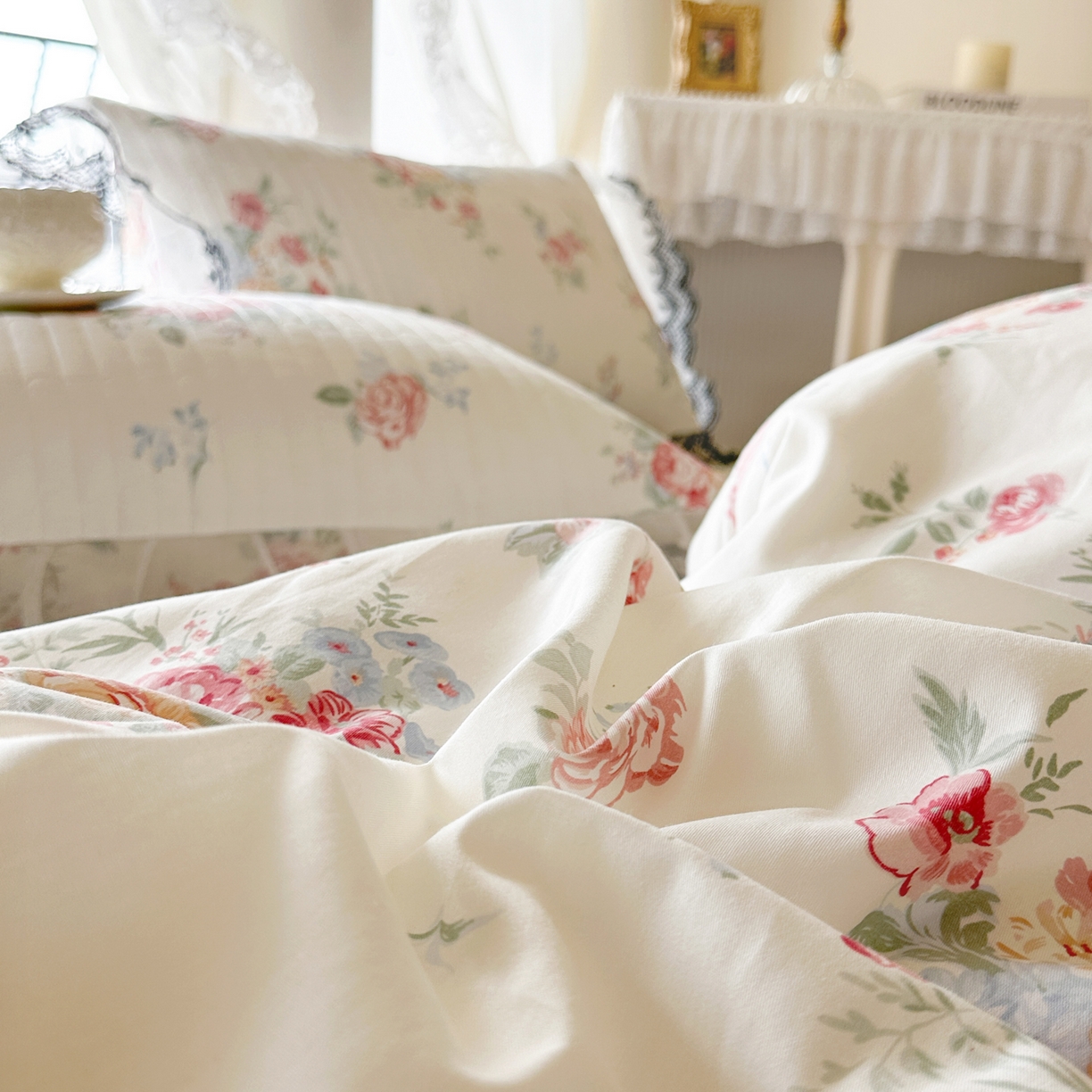 91家纺网 家纺一手货源 找家纺 恋尚 2026春夏新款全棉纯棉印花床裙四件套 床裙四件控价270起 露梦花舍