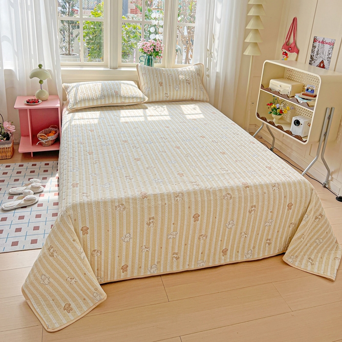 91家纺网 家纺一手货源 找家纺 卡普家居 2026新款A类锦氨凉感印花单床盖凉席 奶黄泰迪