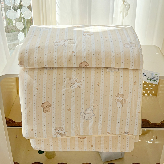 91家纺网 家纺一手货源 找家纺 卡普家居 2026新款A类锦氨凉感印花单床盖凉席 奶黄泰迪