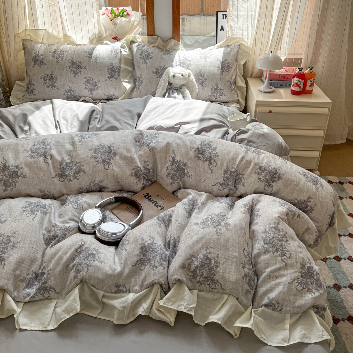 91家纺网 家纺一手货源 找家纺 耀悦家纺 2026新款全棉纯棉双层纱花边四件套a类新中式小清新床笠枕套被套 芸梦花笺