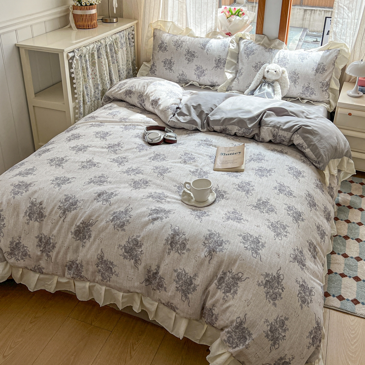 91家纺网 家纺一手货源 找家纺 耀悦家纺 2026新款全棉纯棉双层纱花边四件套a类新中式小清新床笠枕套被套 芸梦花笺