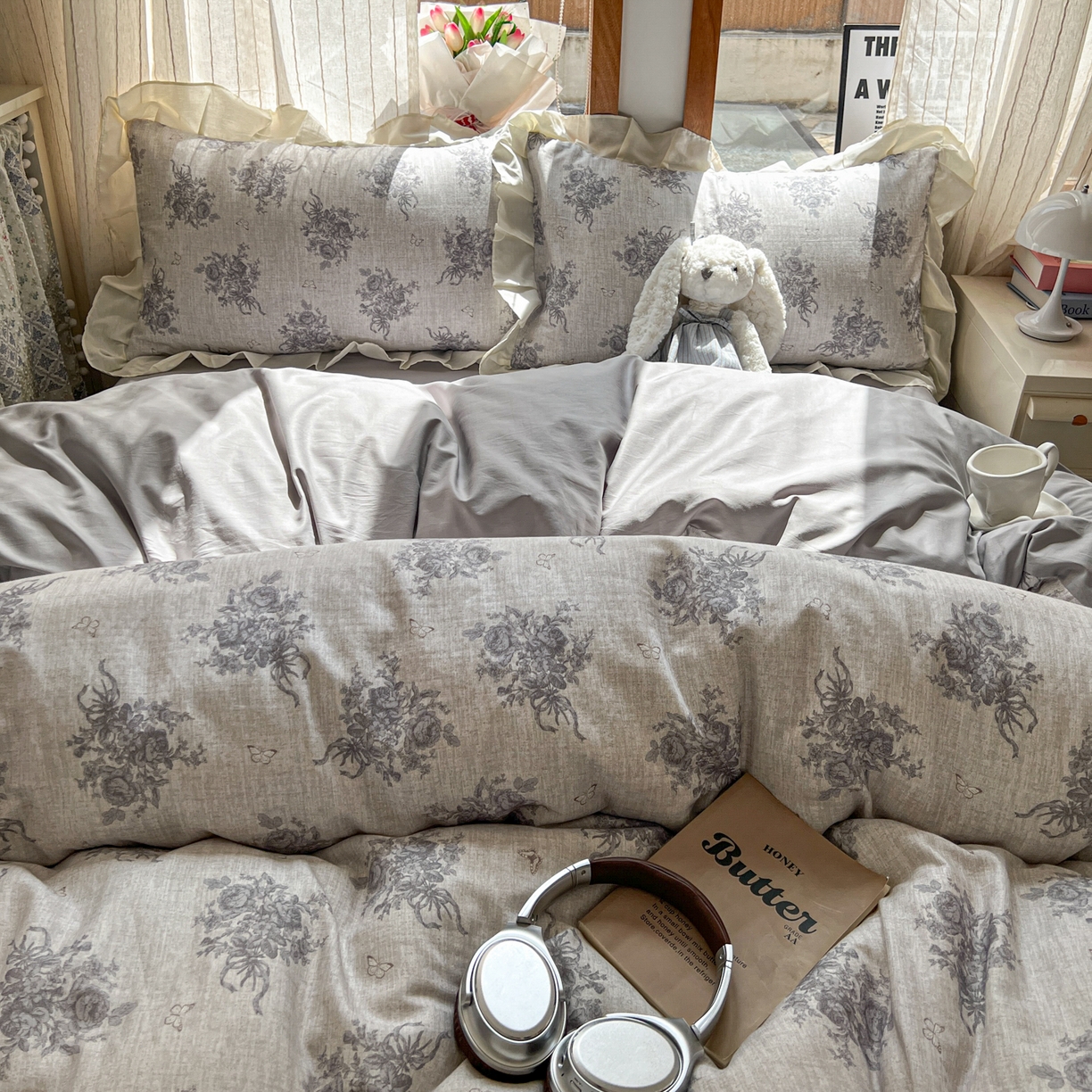 91家纺网 家纺一手货源 找家纺 耀悦家纺 2026新款全棉纯棉双层纱花边四件套a类新中式小清新床笠枕套被套 芸梦花笺