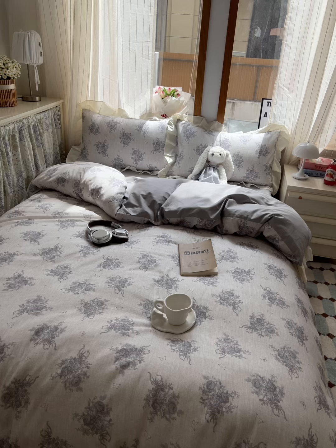 91家纺网 家纺一手货源 找家纺 耀悦家纺 2026新款全棉纯棉双层纱花边四件套a类新中式小清新床笠枕套被套 芸梦花笺